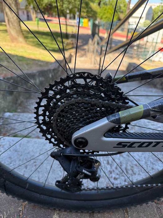 Scott Spark RC Comp tamanho L Nova toda em carbono suspensão total