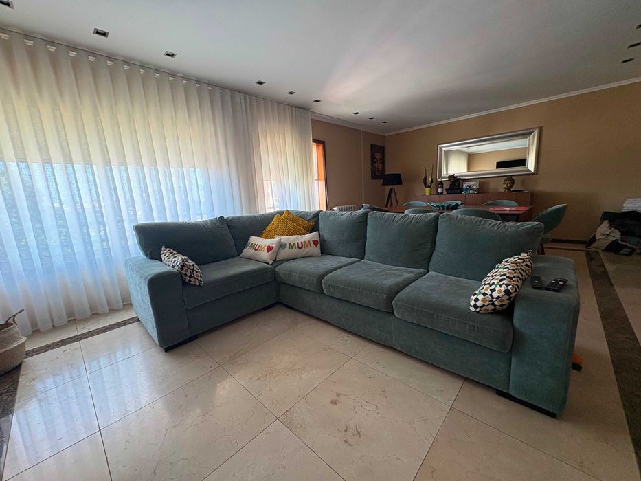 Sofa  tipo L bom estado
