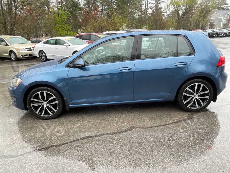 Volkswagen Golf Se      2015