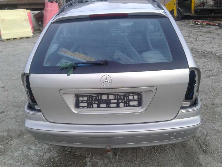 Mercedes W203 C Klasa Kombi Drzwi Maska Atrapa Hak Alufelgi Skóra 2.7