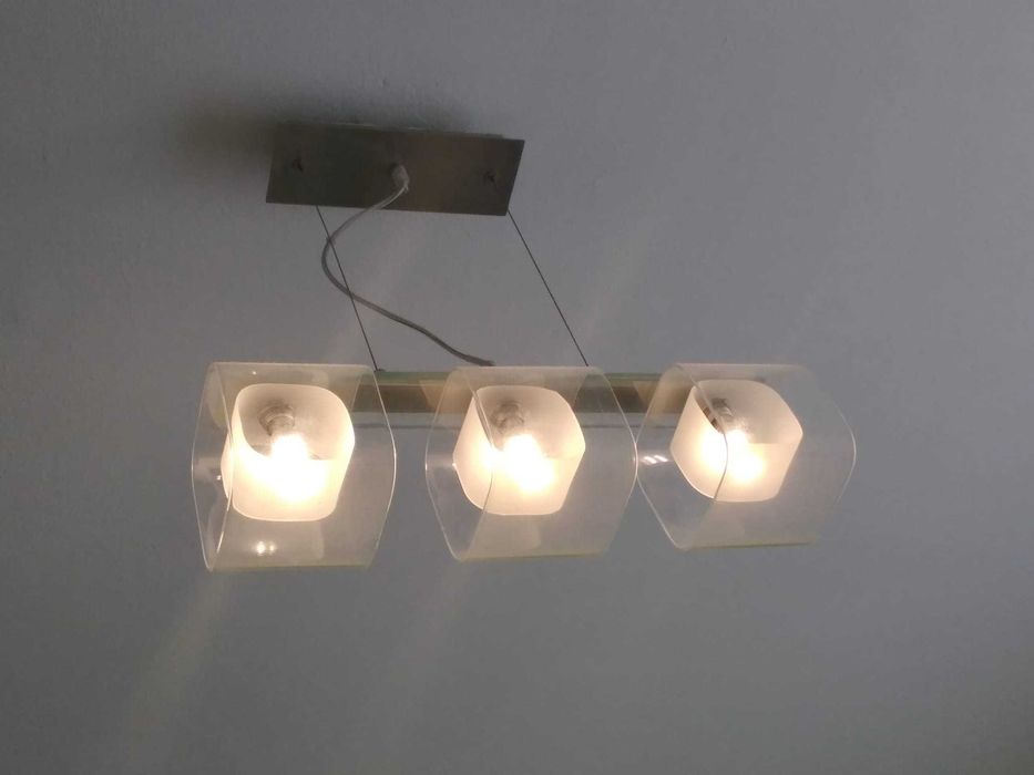 Lampa pokojowa wisząca