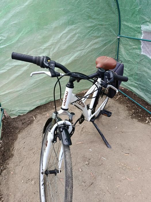Bicicleta MOMA 28" 18 speed