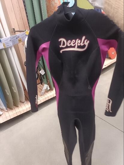 fato surf senhora tamanho S  3'2