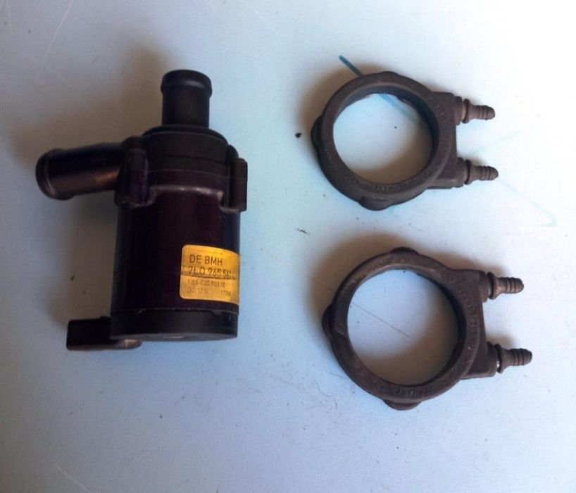 Насос системы охлаждения Volkswagen Touareg \ Audi Q7 моторчик помпа