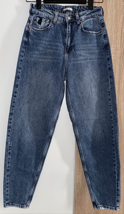 Джинси мом жіночі