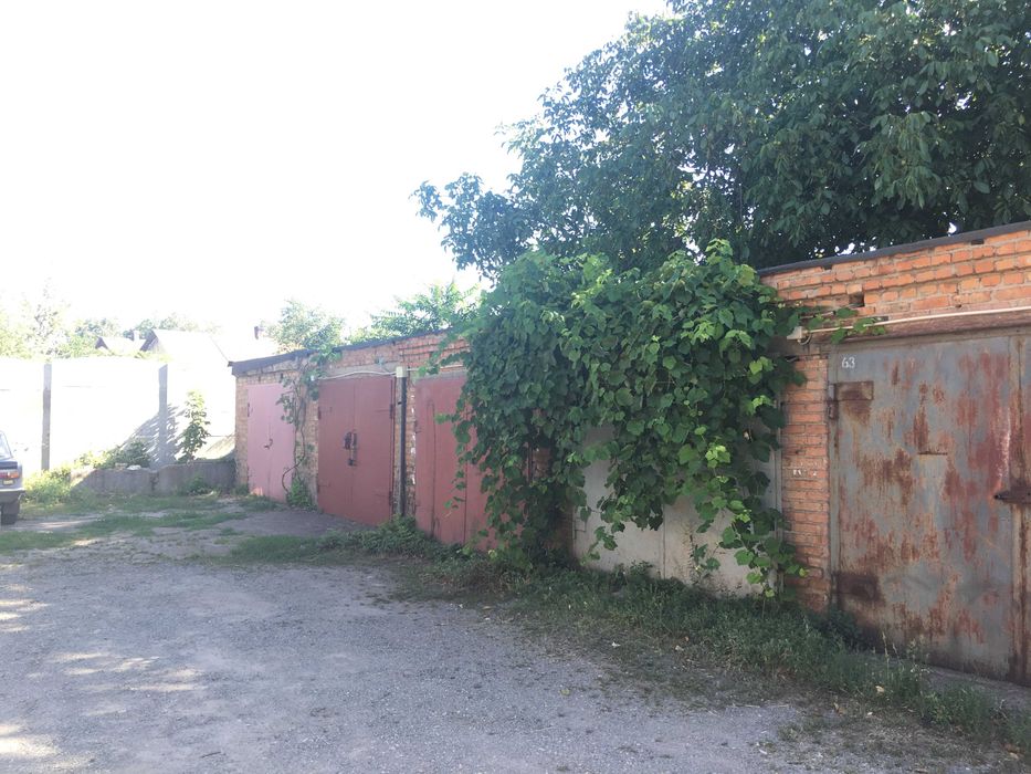 Продам гараж по вул. Кобилянского