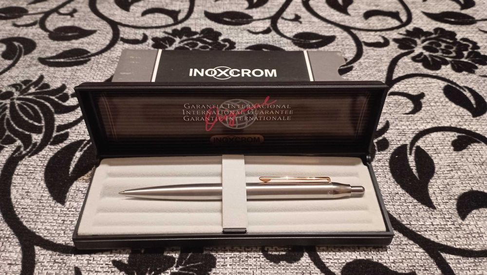 Кулькова ручка INOXCROM (Іспанія) в оригінальній коробці.