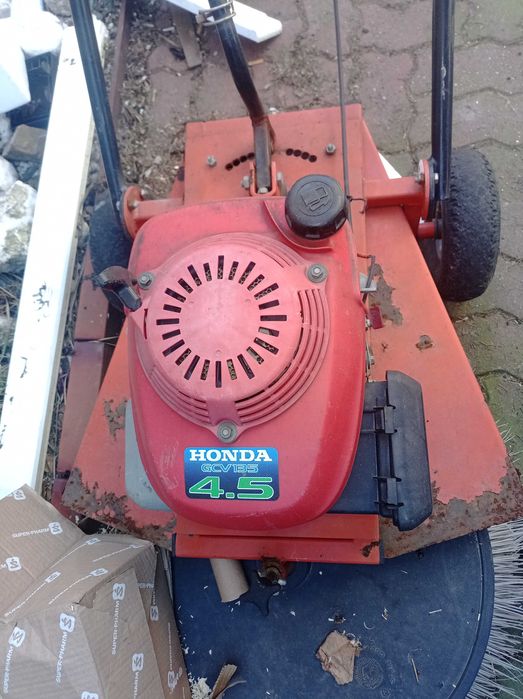 Zamiatarka silnik Honda 4.5