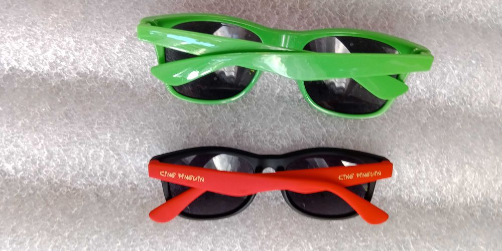 очки детские солнцезащитные новые цена за пару