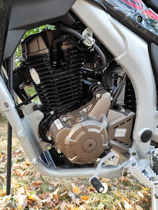 Мотоцикл LONCIN LX 250 GY-3K SX2 (LC171YMM)