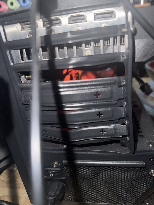 Komputer gamingowy rx6600xt i5 12400f 32gb ram