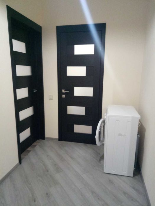 Продам велику  квартиру Вишневе