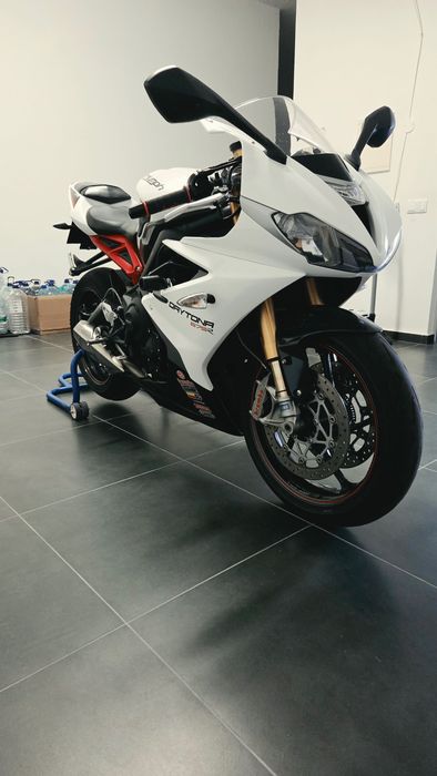 Vendo Triumph Daytona 675r