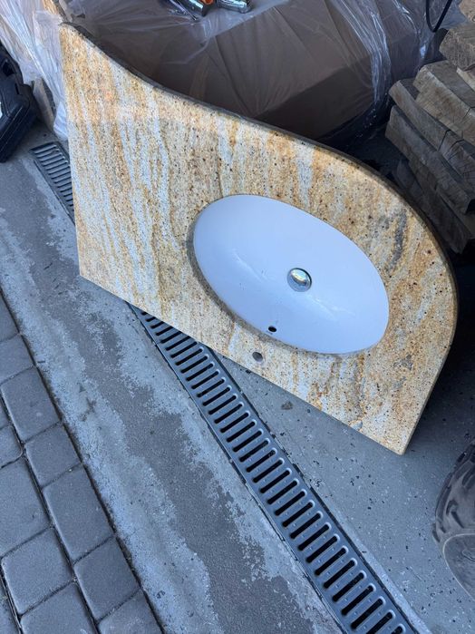 umywalka Granit Kashmir Gold