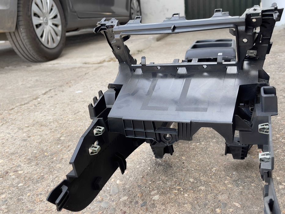 Consola central vw golf 7