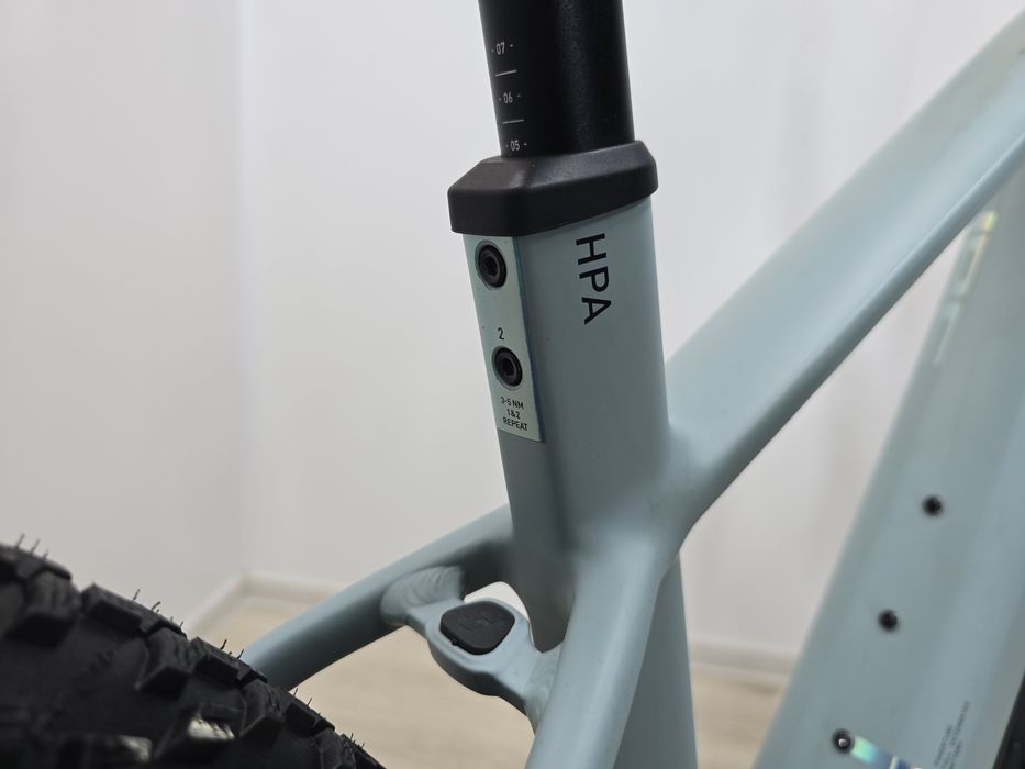 2025 Cube Reaction Hybrid 800 29