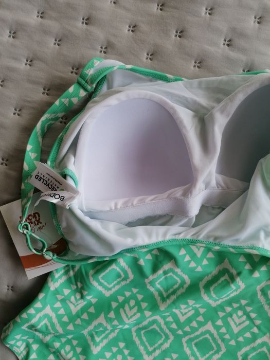 Strój kąpielowy jednoczęściowy bonprix