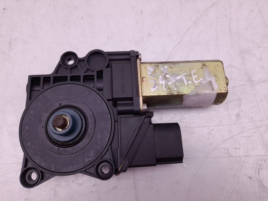 Motor vidro trás esquerdo BMW 1 (E87)