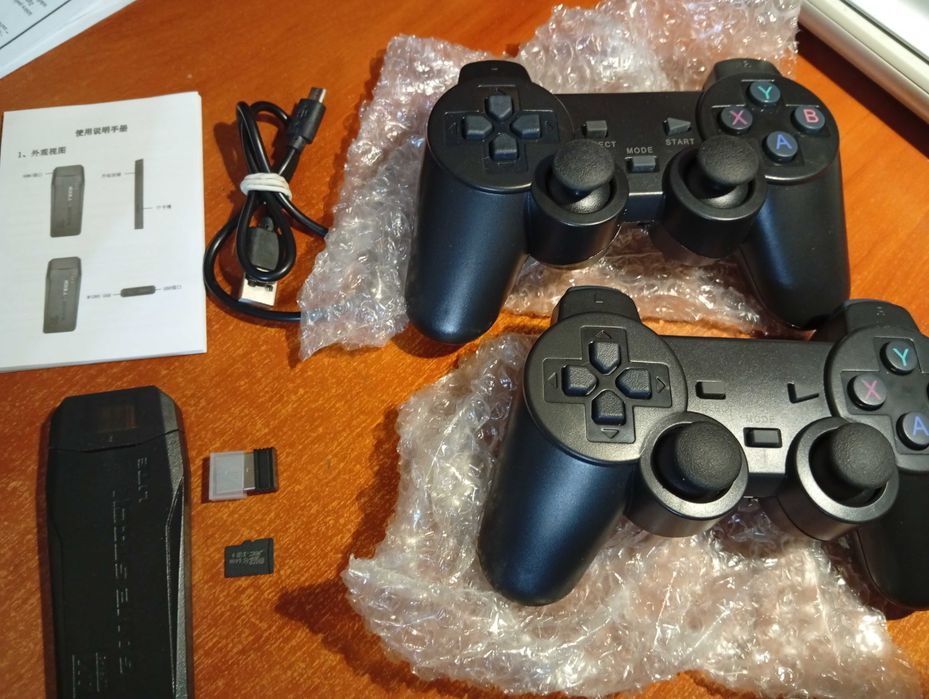 Mocna konsola retro 20000 gier + 2 pady + karta 64gb game stick gra tv hdmi