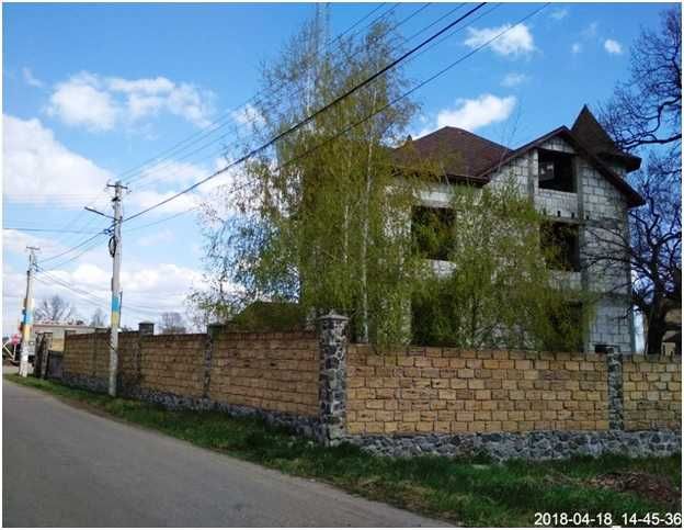 Продаж садового будинку та землі в с.Хотянівка Київської обл 96200$