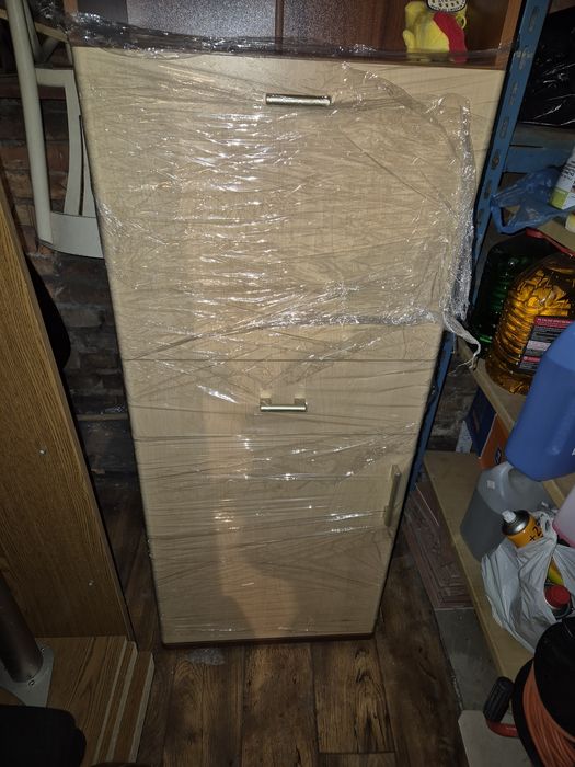 Szafa stojąca 1sztuka