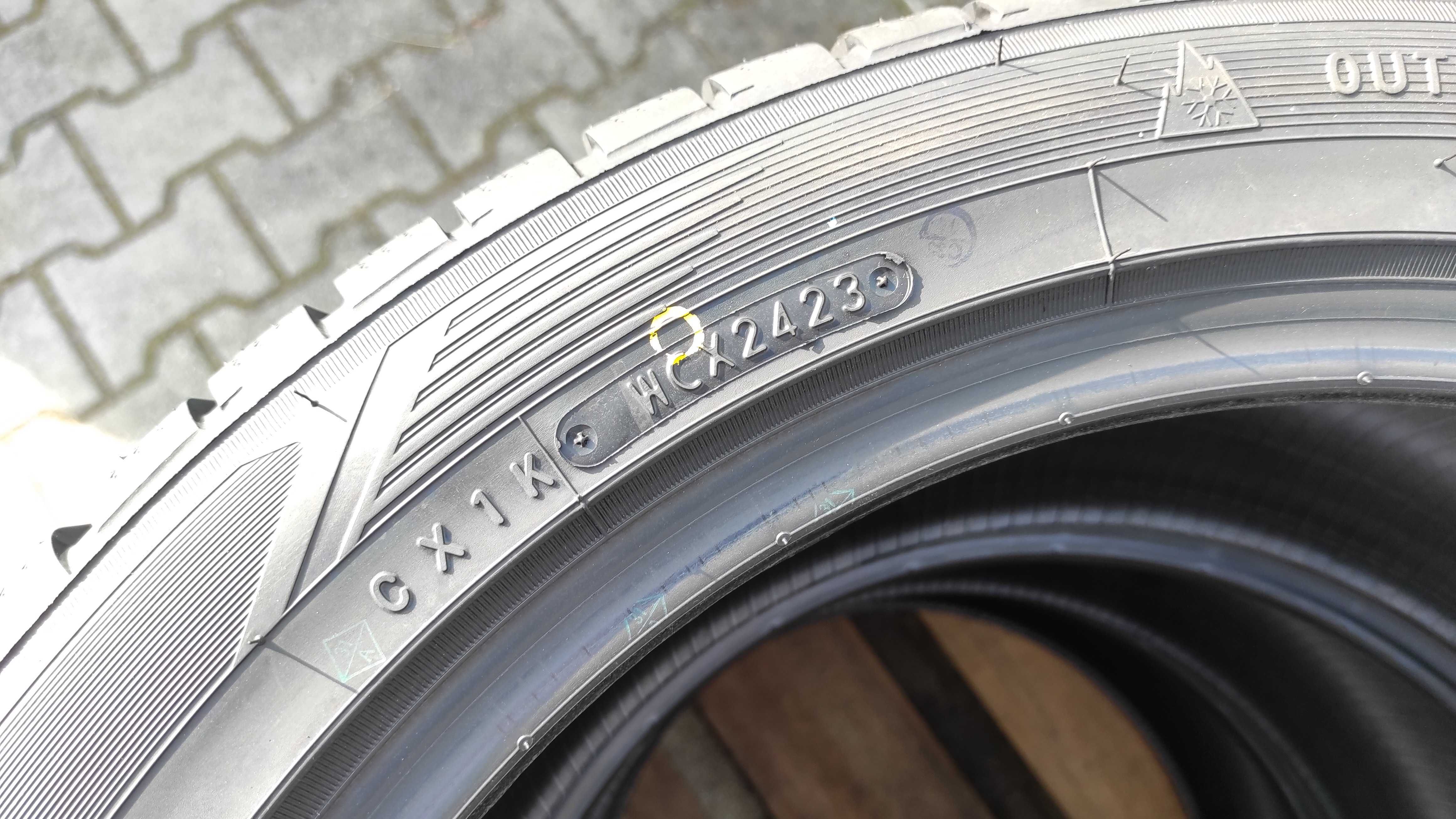 NOWE zimowe 2023 4x 245/45 R18 Toyo Observe S954 WYSYŁKA MONTAŻ Nędza ...