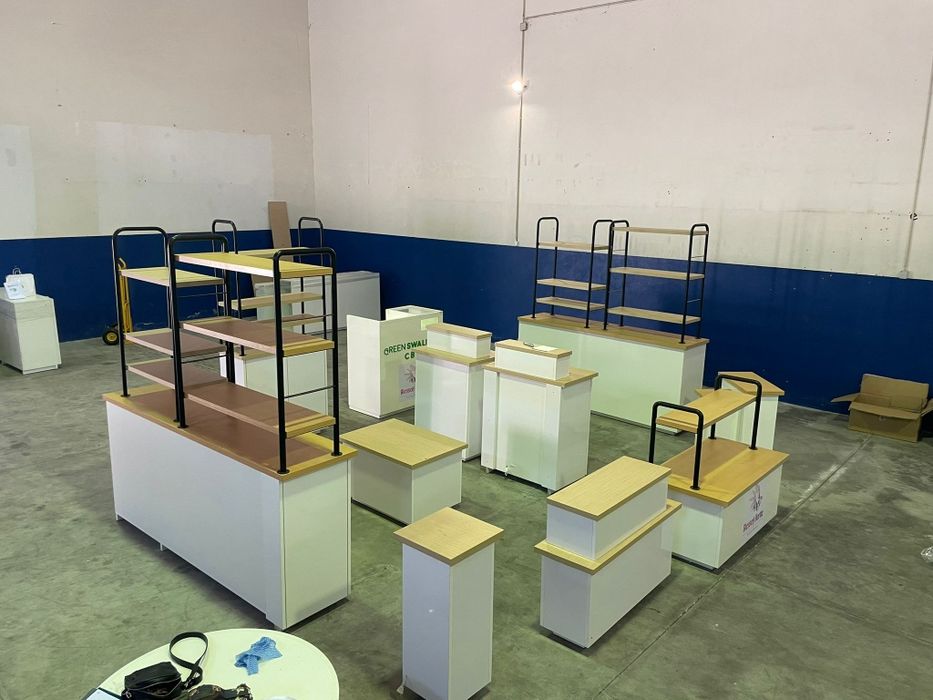 Móveis de exposição de loja