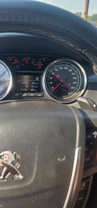 Продається Пежо 508 2015 року