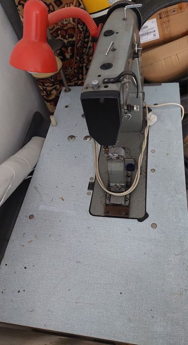 Промышленная швейная машина Minerva