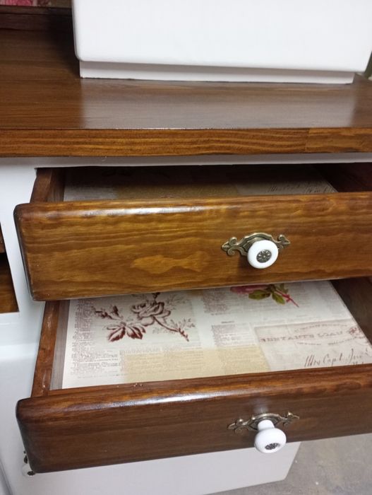 Kredens kuchenny do kuchni byfyj odnowiony