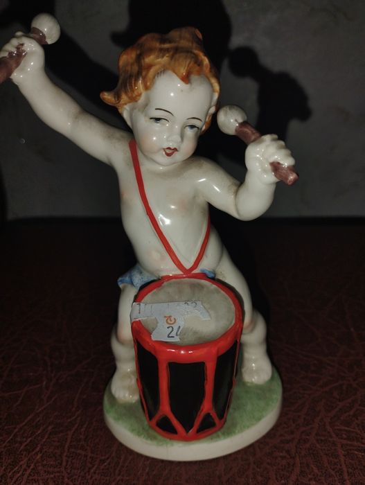 Фарфоровая статуэтка СССР