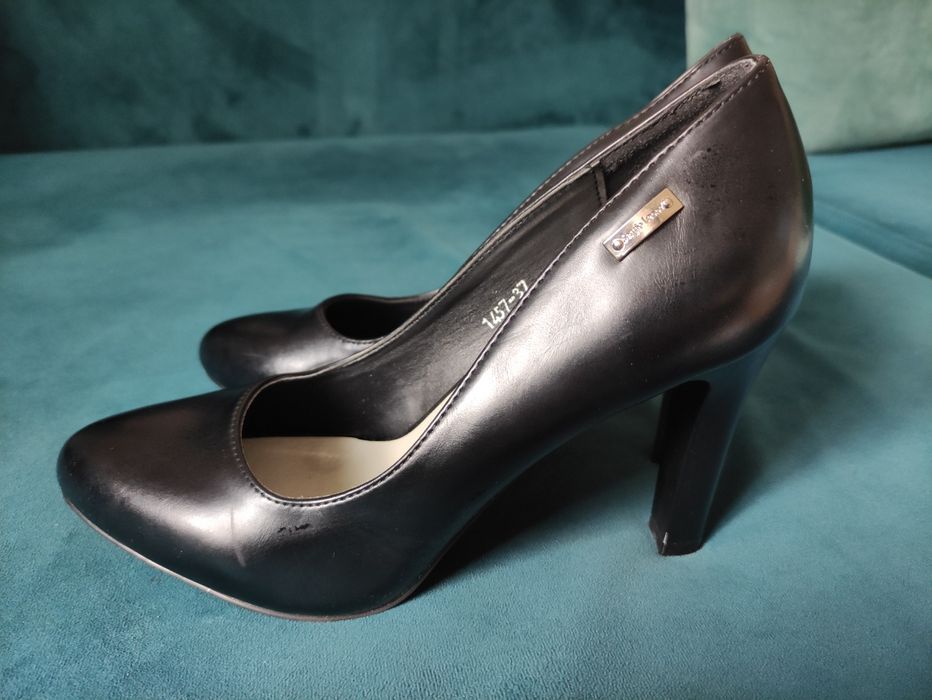Buty eleganckie 37 czarne obcas