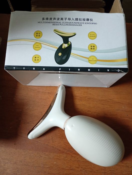 Масажер для шиї .