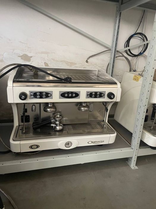 Розпродаж професійних кавомашин ASTORIA Calypso