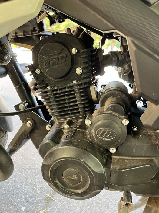Продам мотоцикл Lifan jr200