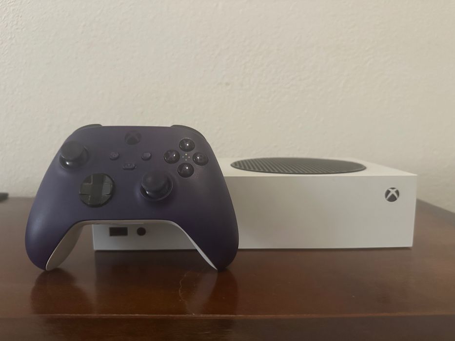 Xbox Série S 512gb + Comando roxo original