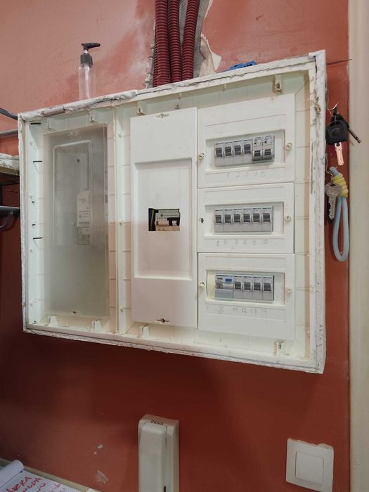 Eletricista profissional ao domicílio