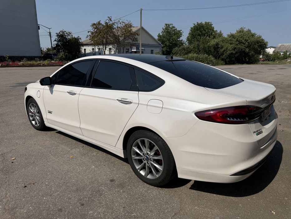 Ford Fusion 2017 VIN 3FA6P0PU6HR379764 фото оголошення 11 з 24