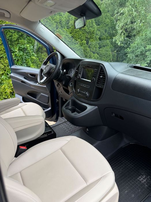 Wynajem bus Mercedes Vito 8 osobowy, automat, hak