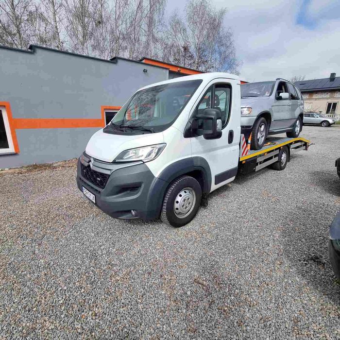 Pomoc drogowa laweta tanio 24h