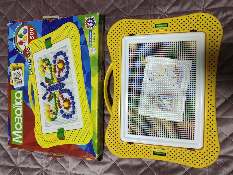 Мозаїка різнокольова