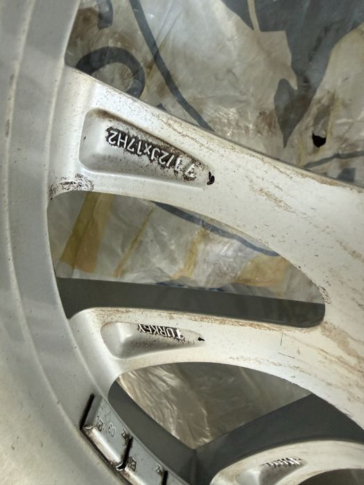 4 jantes BMW alumínio com pneus Dunlop 225/50R17 94H