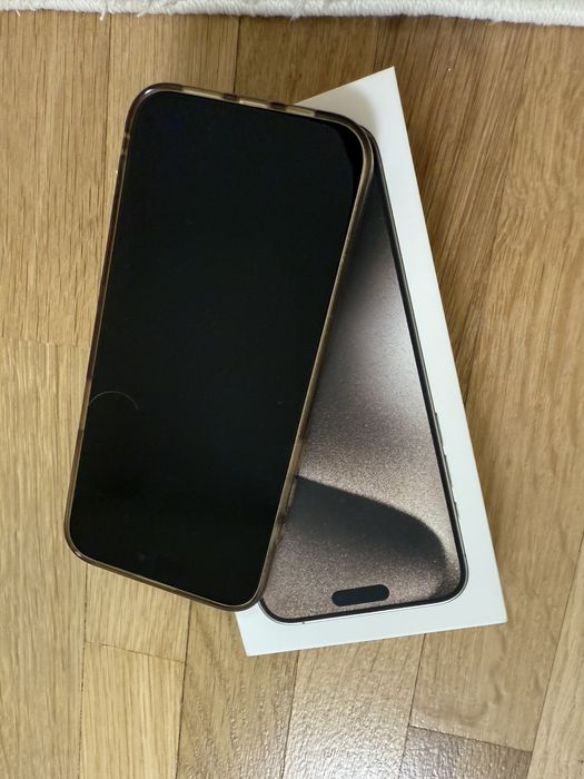 iPhone 15pro max 256