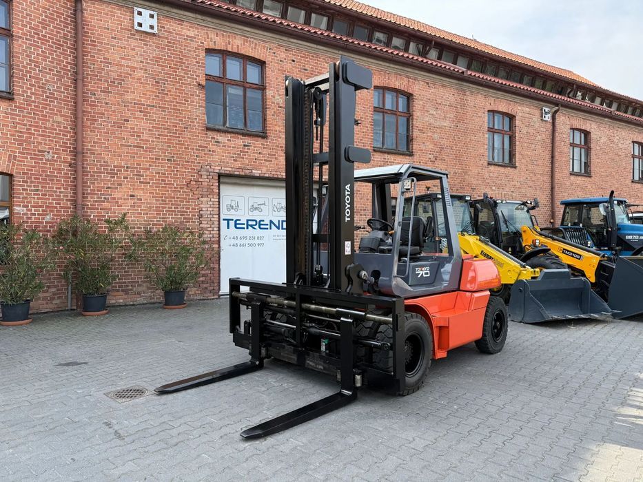 Toyota 5FD70  FV23% Import Diesel Stan Idealny Po Serwisie 7000KG 4,5M Pozycjoner