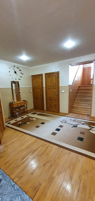 Продаж будинку, 5  хвилин до центру