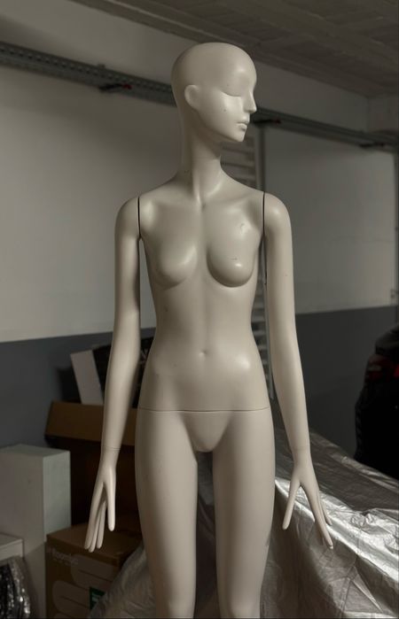 Manequim premium elegante Bonaveri Usado