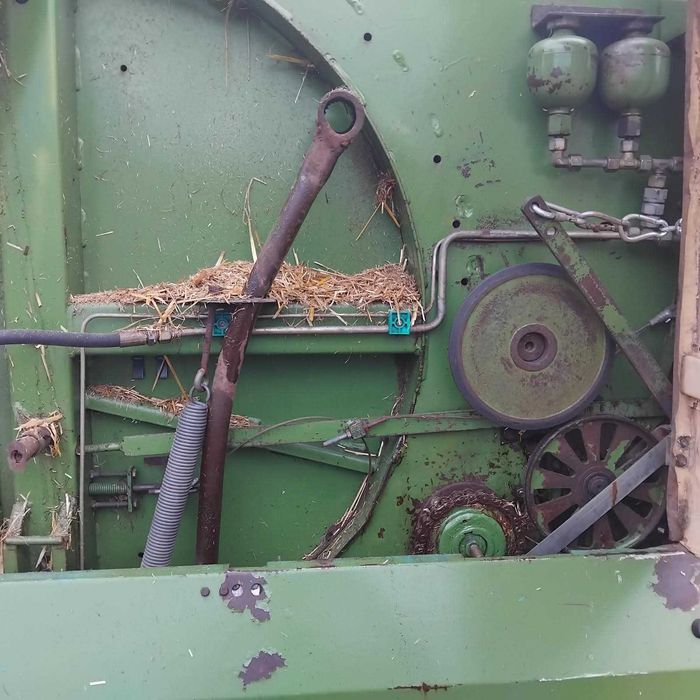Prasa rolująca KRONE KR130S