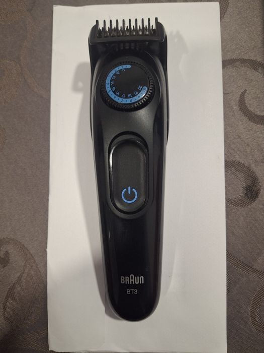 Maquina de cortar Cabelo e Barba BrAun