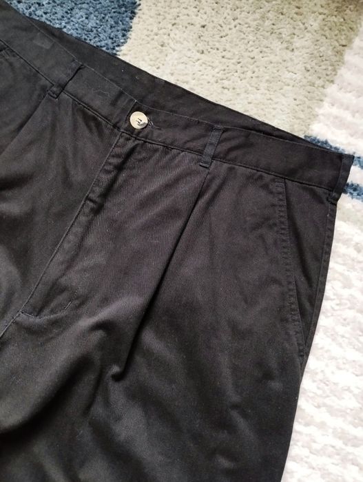Czarne spodnie originals chino chinosy