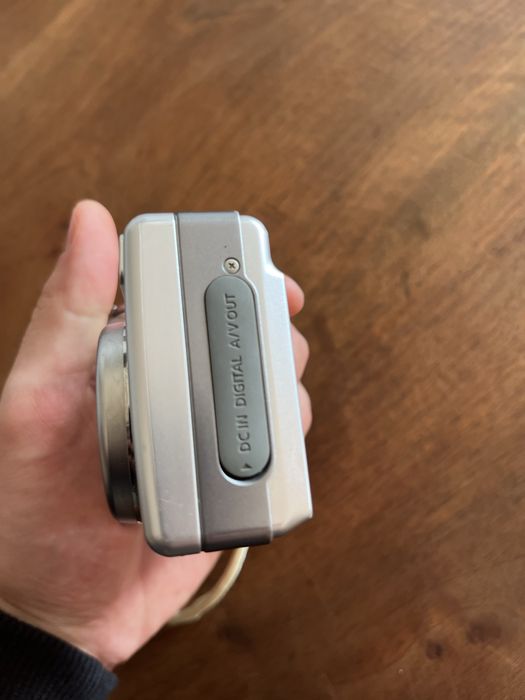 Canon PowerShot A560